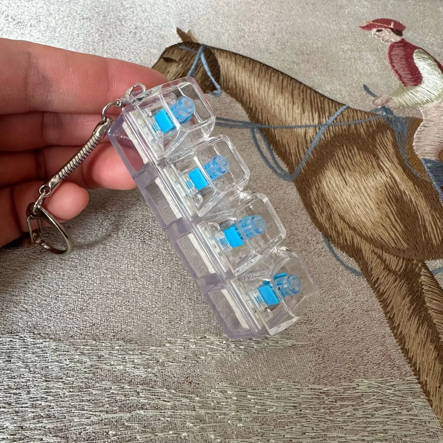 Portachiavi con tastiera LED Zonk™